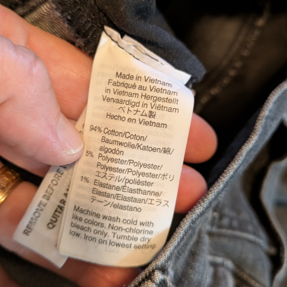 Madewell Gray Vintage Crop Jeans - Picture 6 of 7